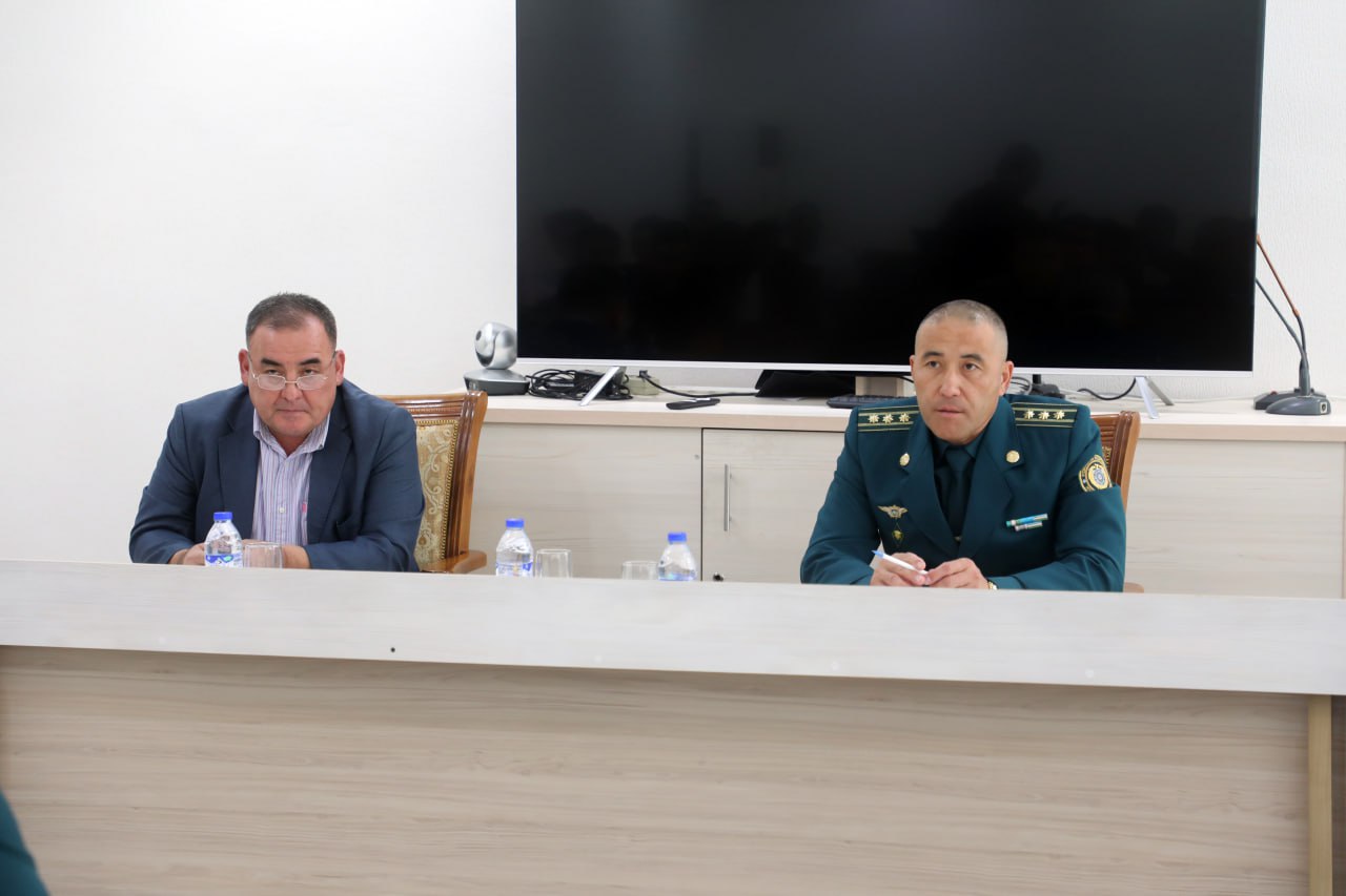 Qaraqalpaqstan Respublikası Ishki isler ministri basshılıǵında Ózbekstan Respublikası Prez…