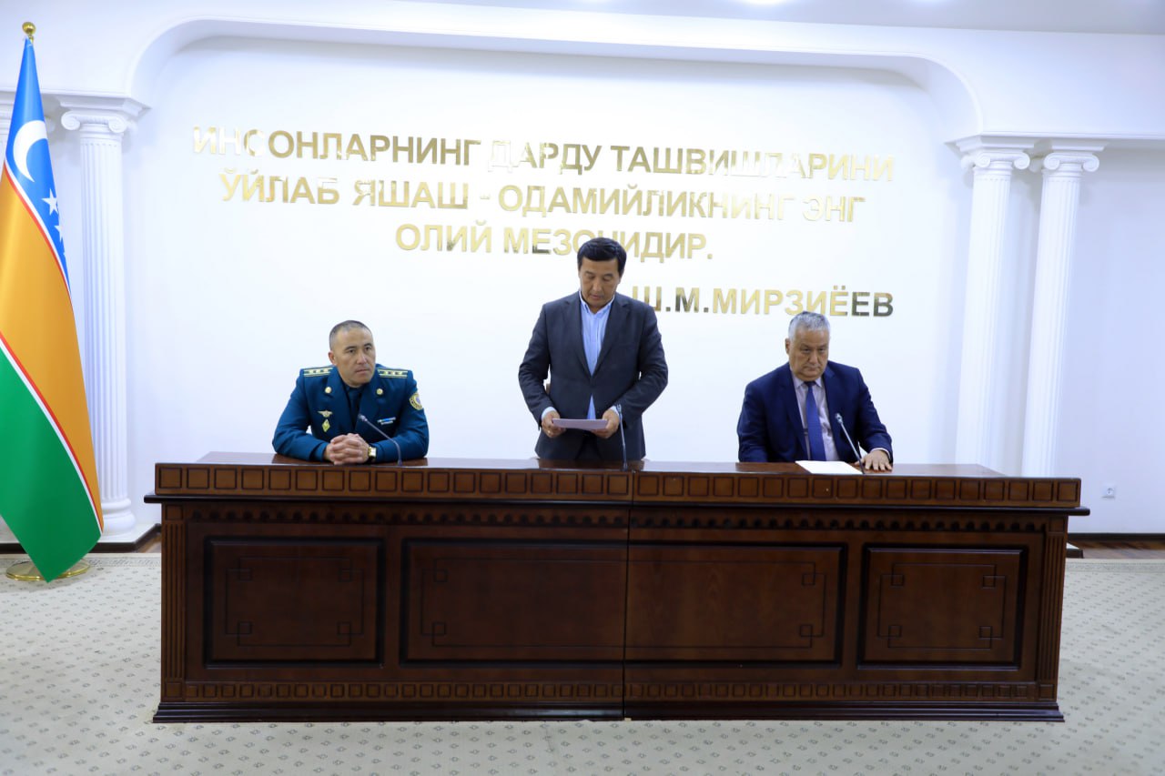 Qaraqalpaqstan Respublikasında jasawshı bir topar shaxslarǵa Ózbekstan Respublikası puqara…